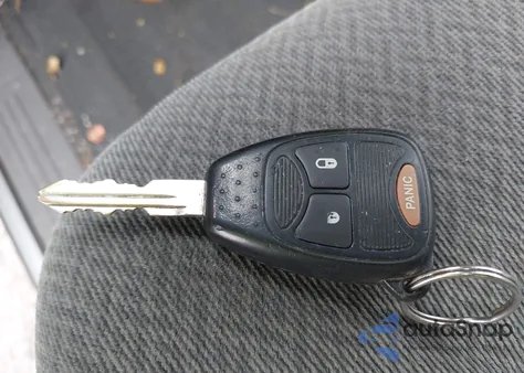 2005 Dodge Grand Caravan Se z USA, uszkodzony, nr VIN 2D4GP24R45R269228